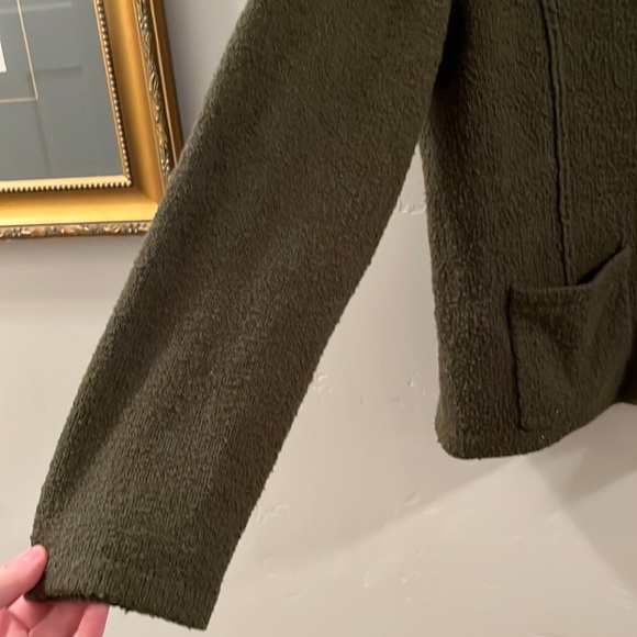 Women’s Long Sleeved Sweater, Olive Green, Zips up, Size Medium - Picture 3 of 6